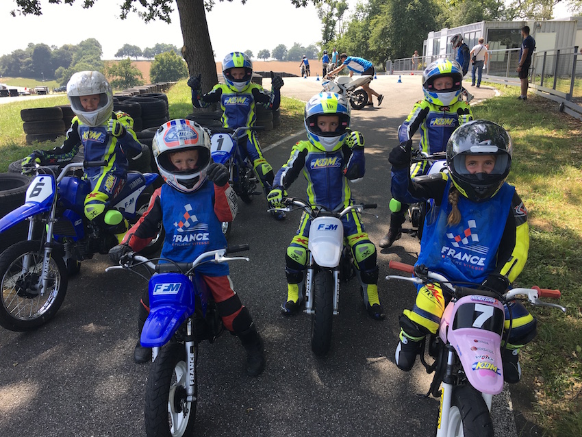 Cours, stages de moto cross adultes ou enfants