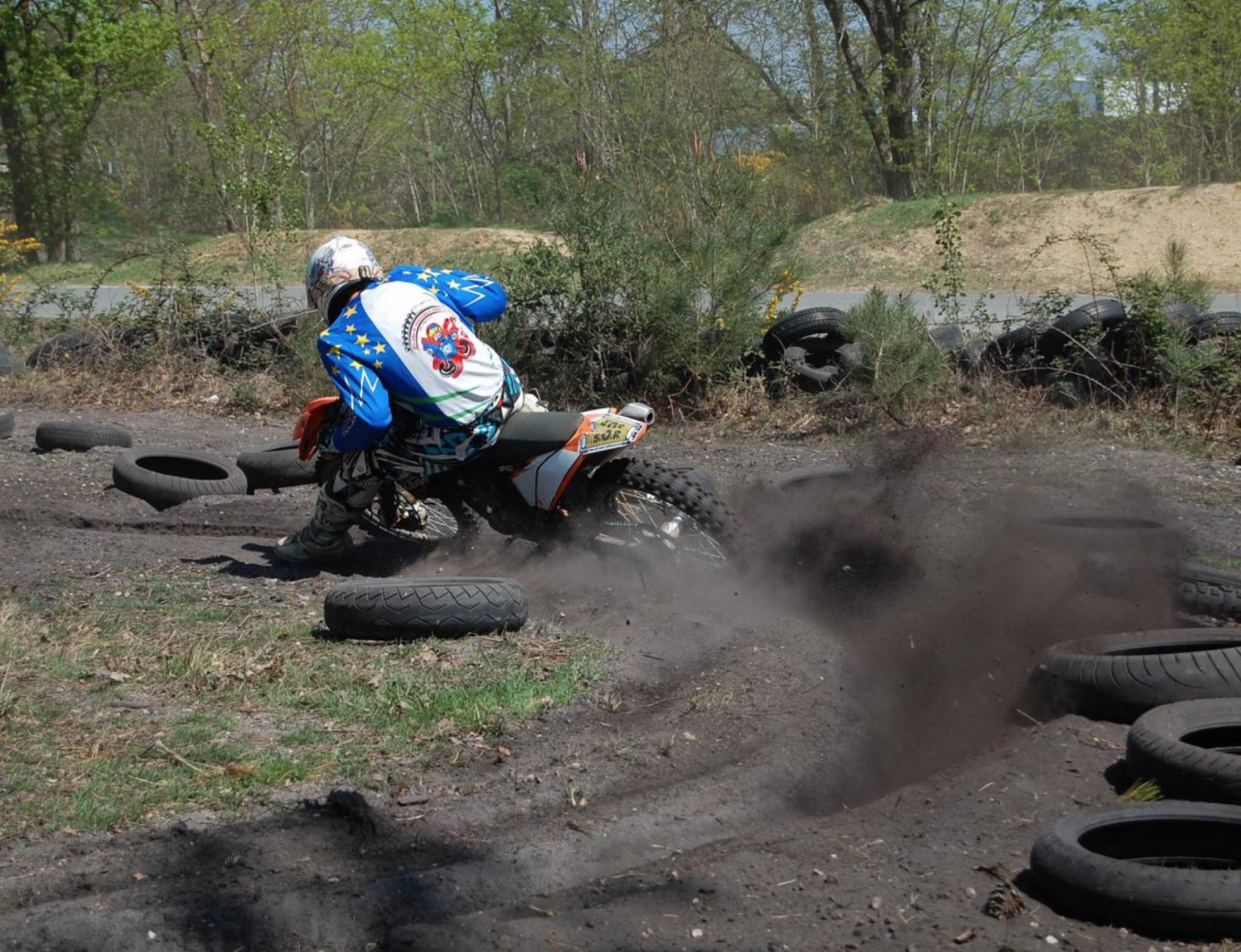 Cours, stages de moto cross adultes ou enfants